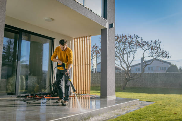 Professional  Pressure Washing Services in Mcdonald, OH